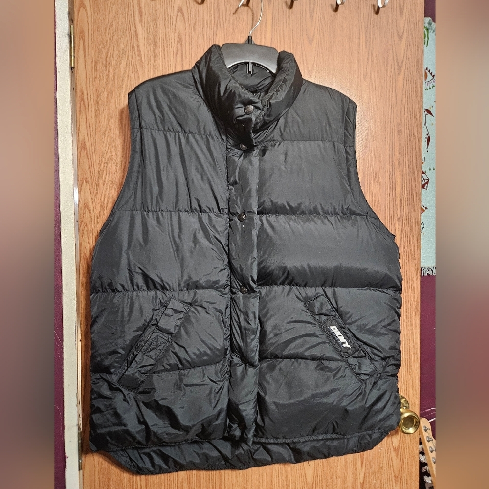 DKNY Goose Down Black Puffer Vest Zip And Button Size Mens Medium Oversized!